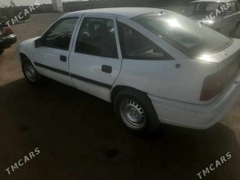 Opel Vectra 1990 - 30 000 TMT - Дашогуз - img 2
