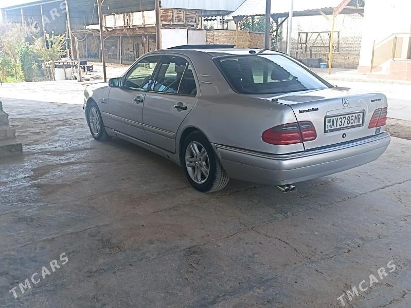 Mercedes-Benz E320 1997 - 89 000 TMT - Mary - img 6