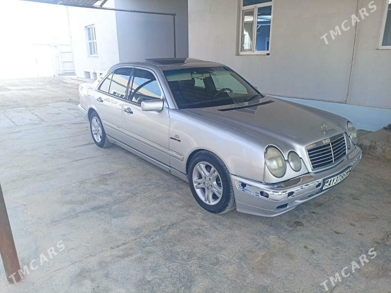 Mercedes-Benz E320 1997 - 89 000 TMT - Mary - img 9
