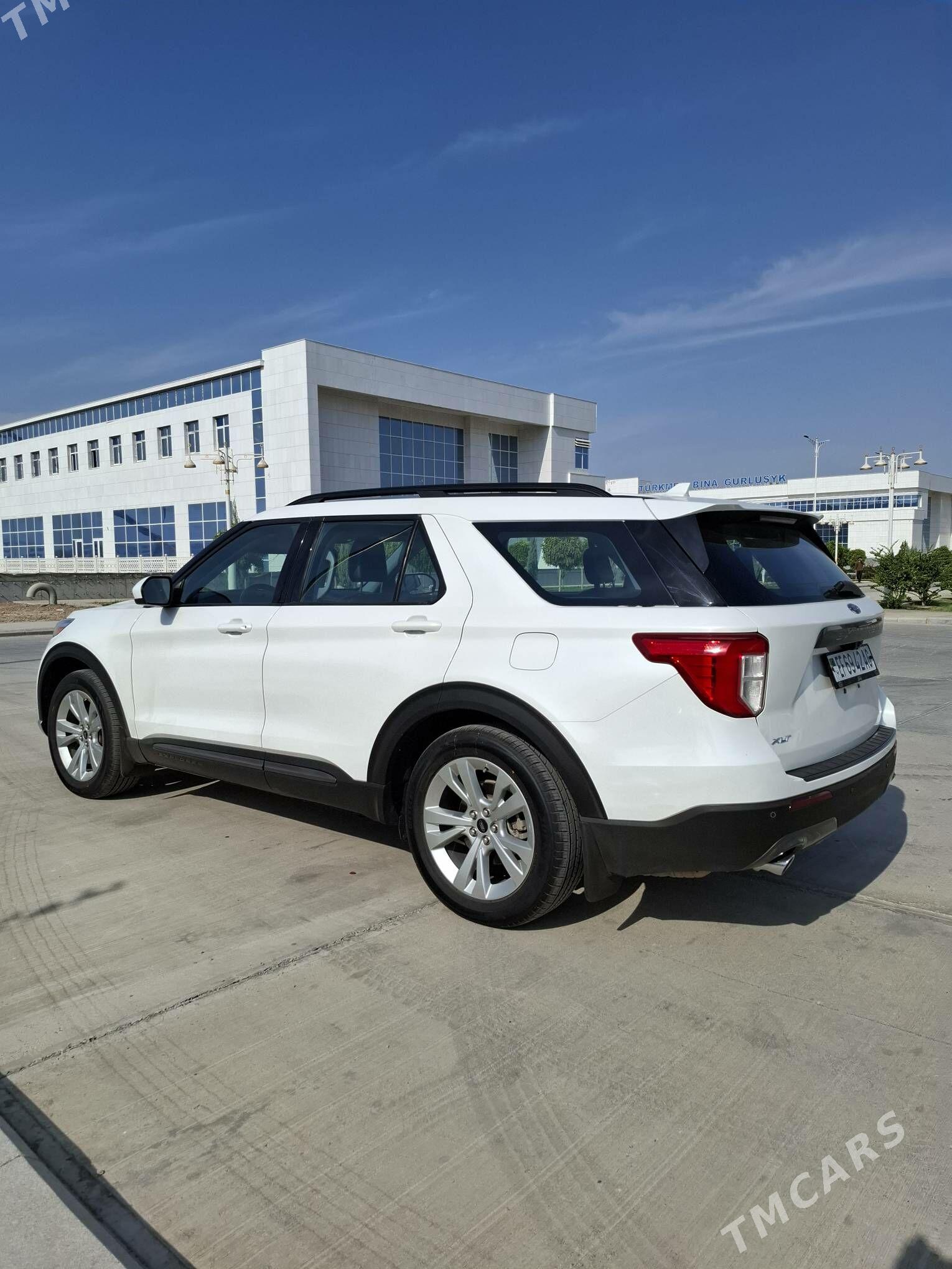 Ford Explorer 2021 - 460 000 TMT - Podwoýski köç. (Bitarap Türkmenistan şaýoly) - img 4
