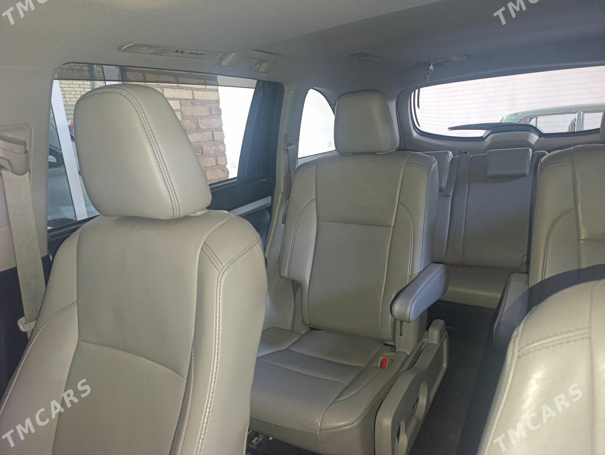 Toyota Highlander Hybrid 2019 - 480 000 TMT - Halaç - img 8