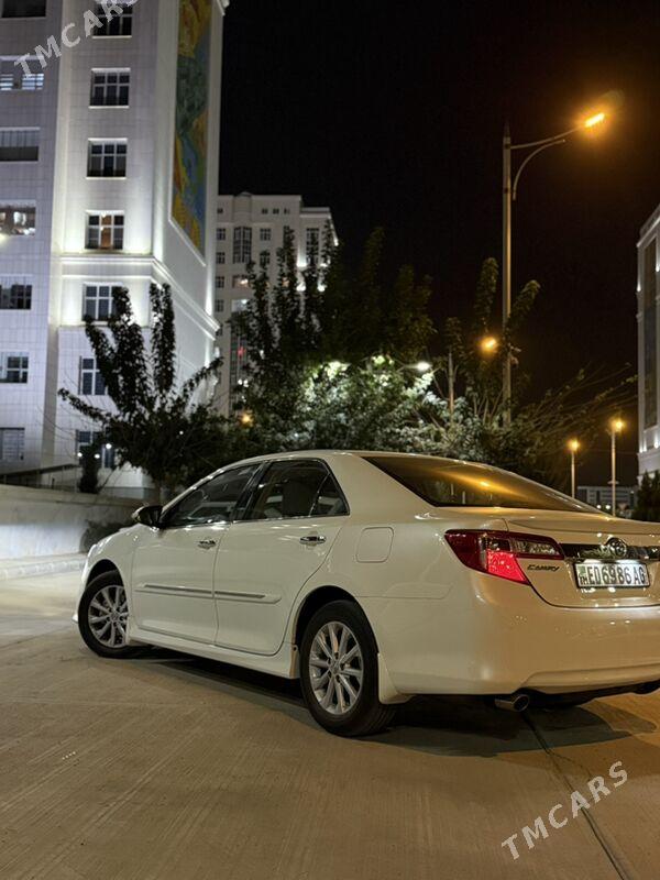 Toyota Camry 2013 - 275 000 TMT - 30 мкр - img 3