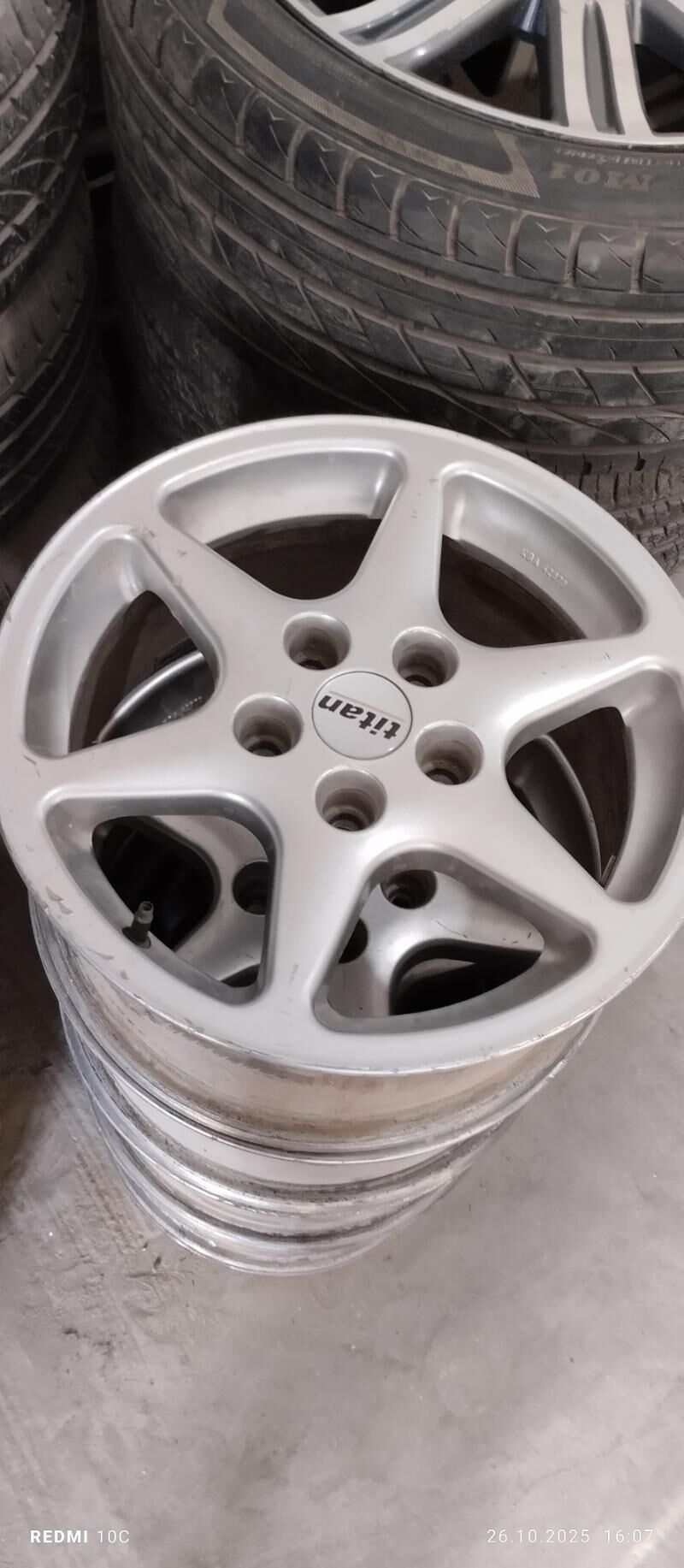 opel r15 2 000 TMT - Туркменабат - img 1