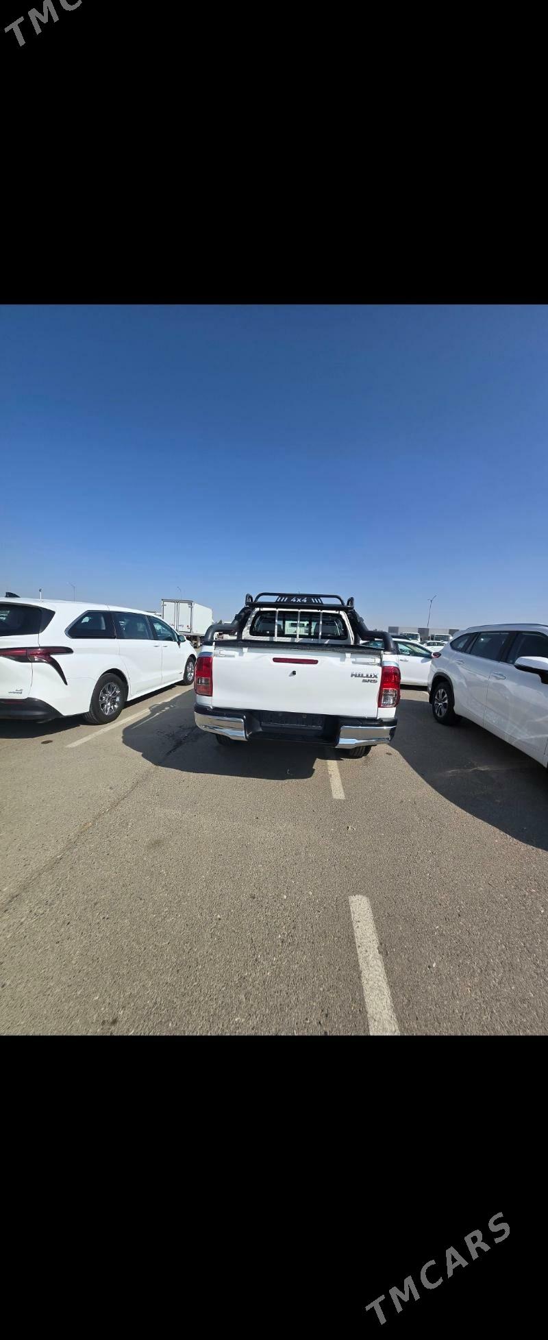 Toyota Hilux 2016 - 505 000 TMT - Aşgabat - img 7