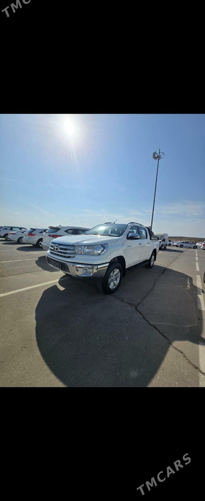 Toyota Hilux 2016 - 505 000 TMT - Aşgabat - img 6