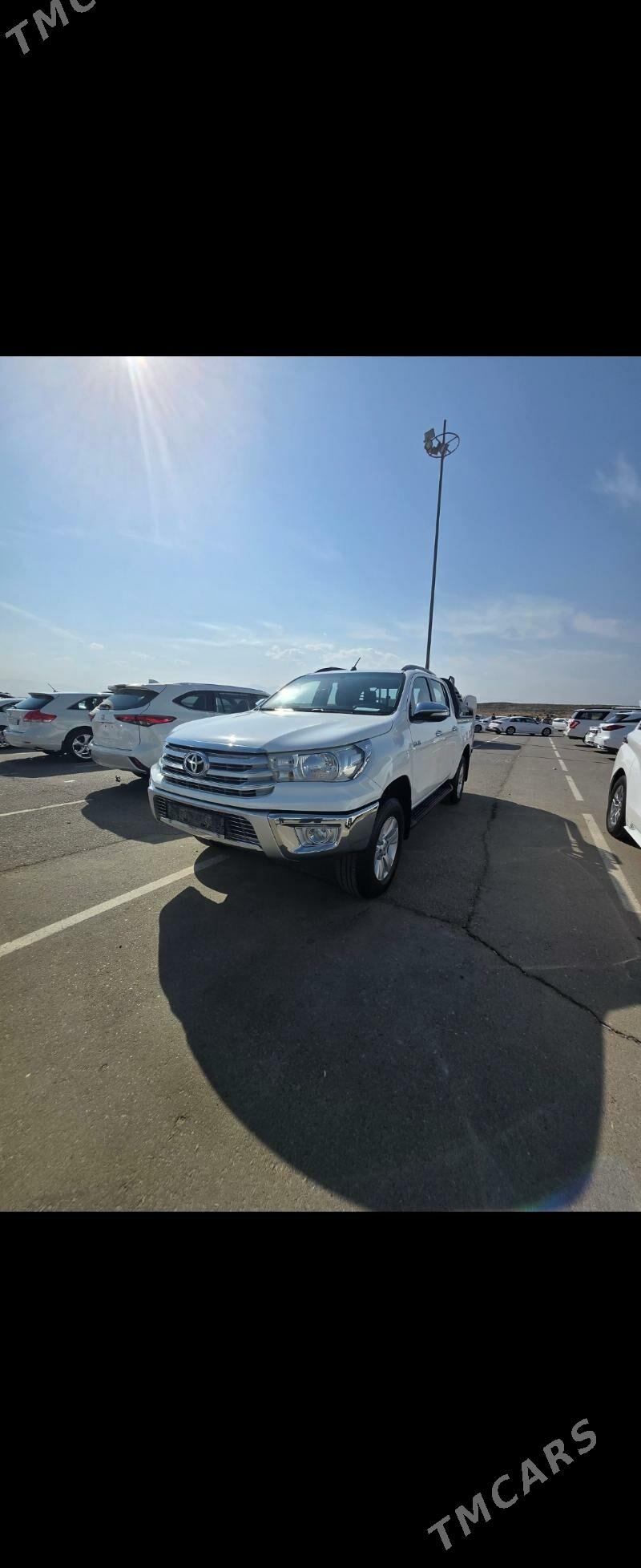 Toyota Hilux 2016 - 505 000 TMT - Aşgabat - img 1