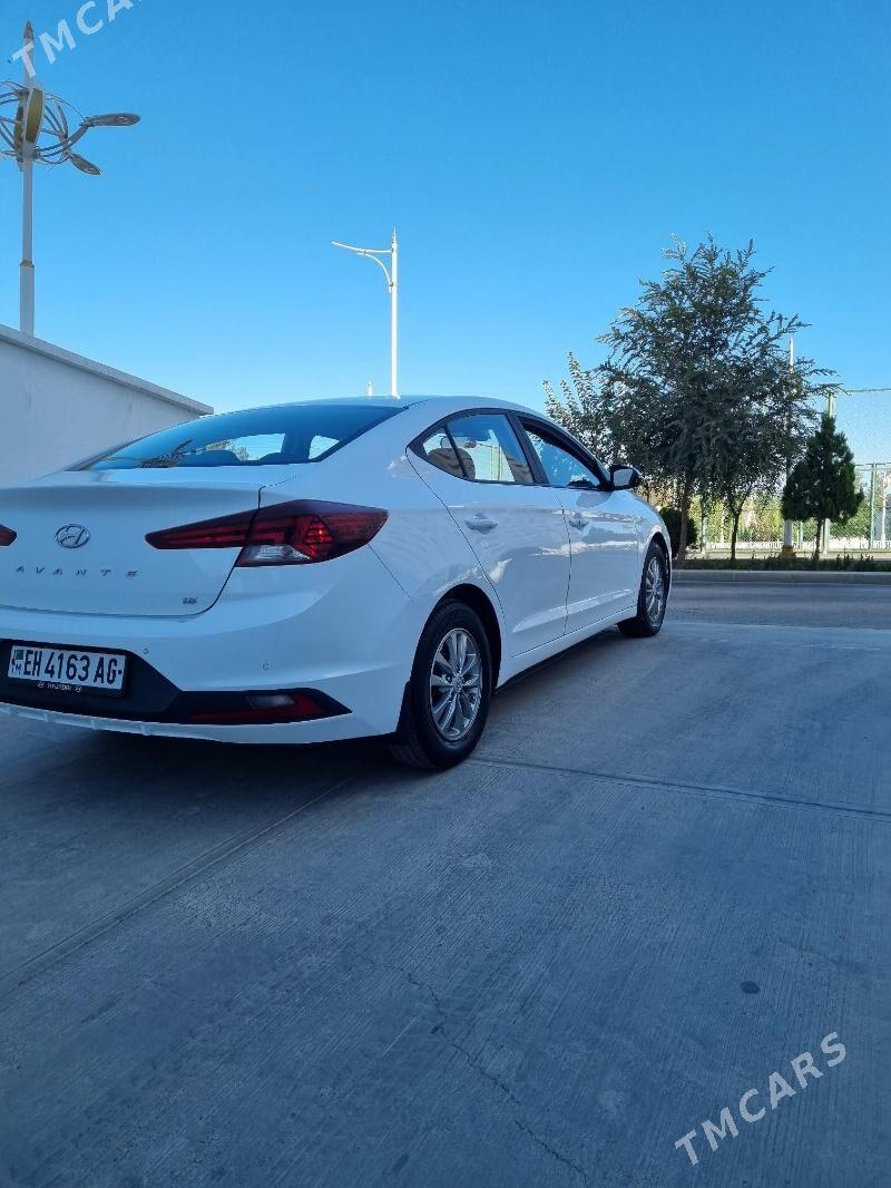 Hyundai Elantra 2020 - 225 000 TMT - Кëши - img 7