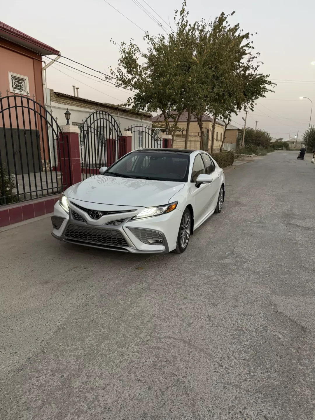 Toyota Camry 2021 - 370 000 TMT - Мары - img 2