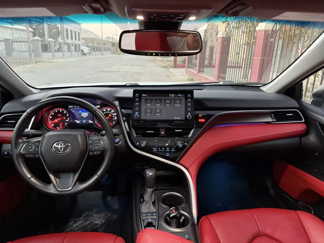 Toyota Camry 2021 - 370 000 TMT - Мары - img 8