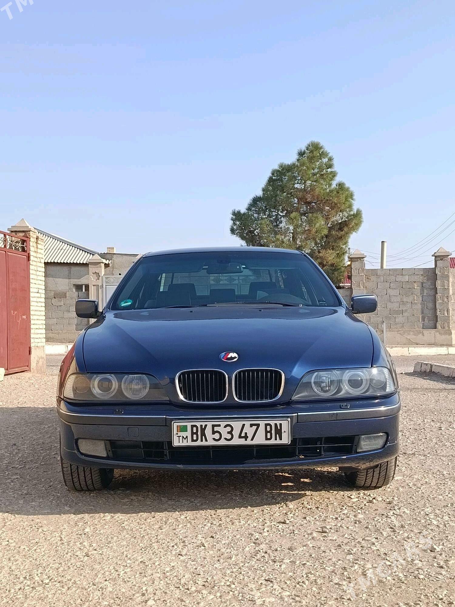 BMW E39 1999 - 100 000 TMT - Балканабат - img 5