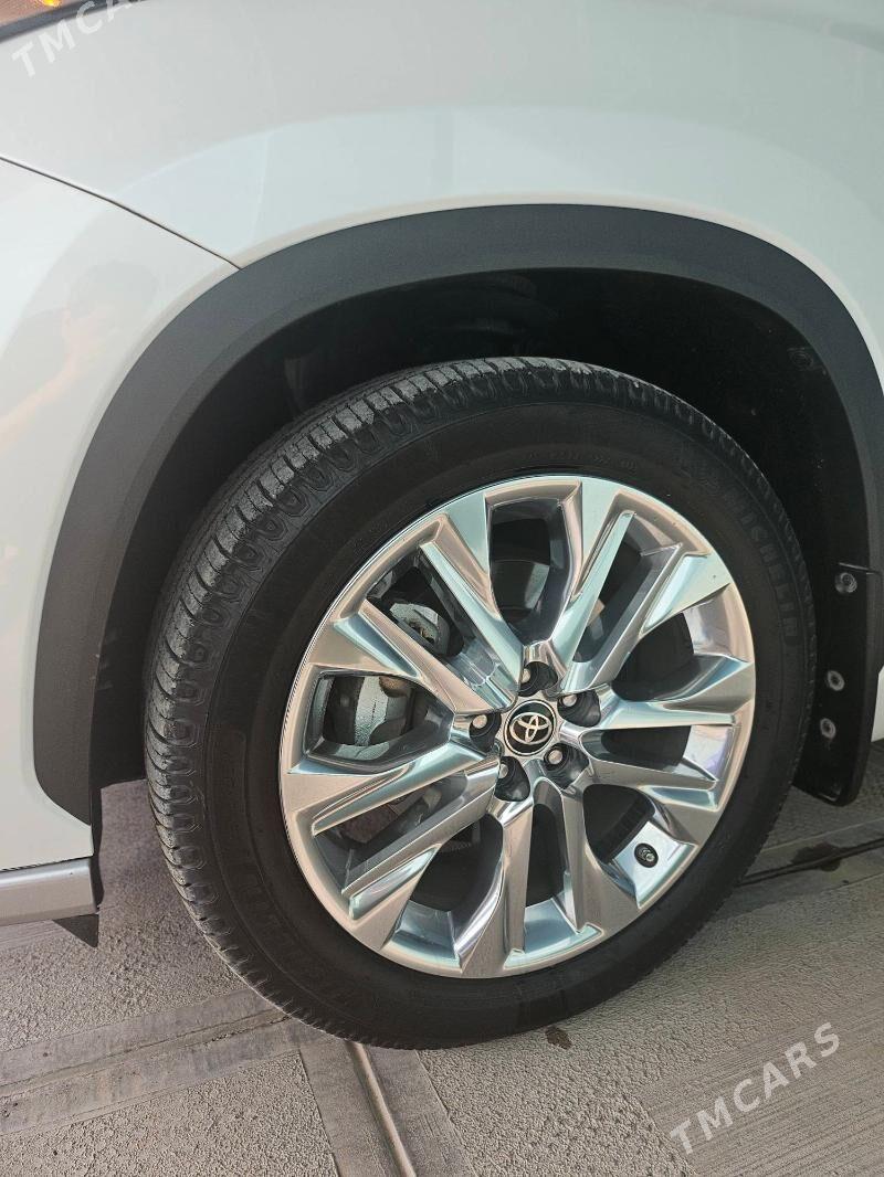 Toyota Highlander 2020 - 670 000 TMT - Ашхабад - img 3