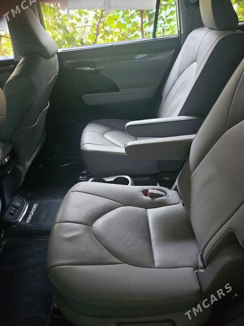 Toyota Highlander 2020 - 670 000 TMT - Ашхабад - img 6