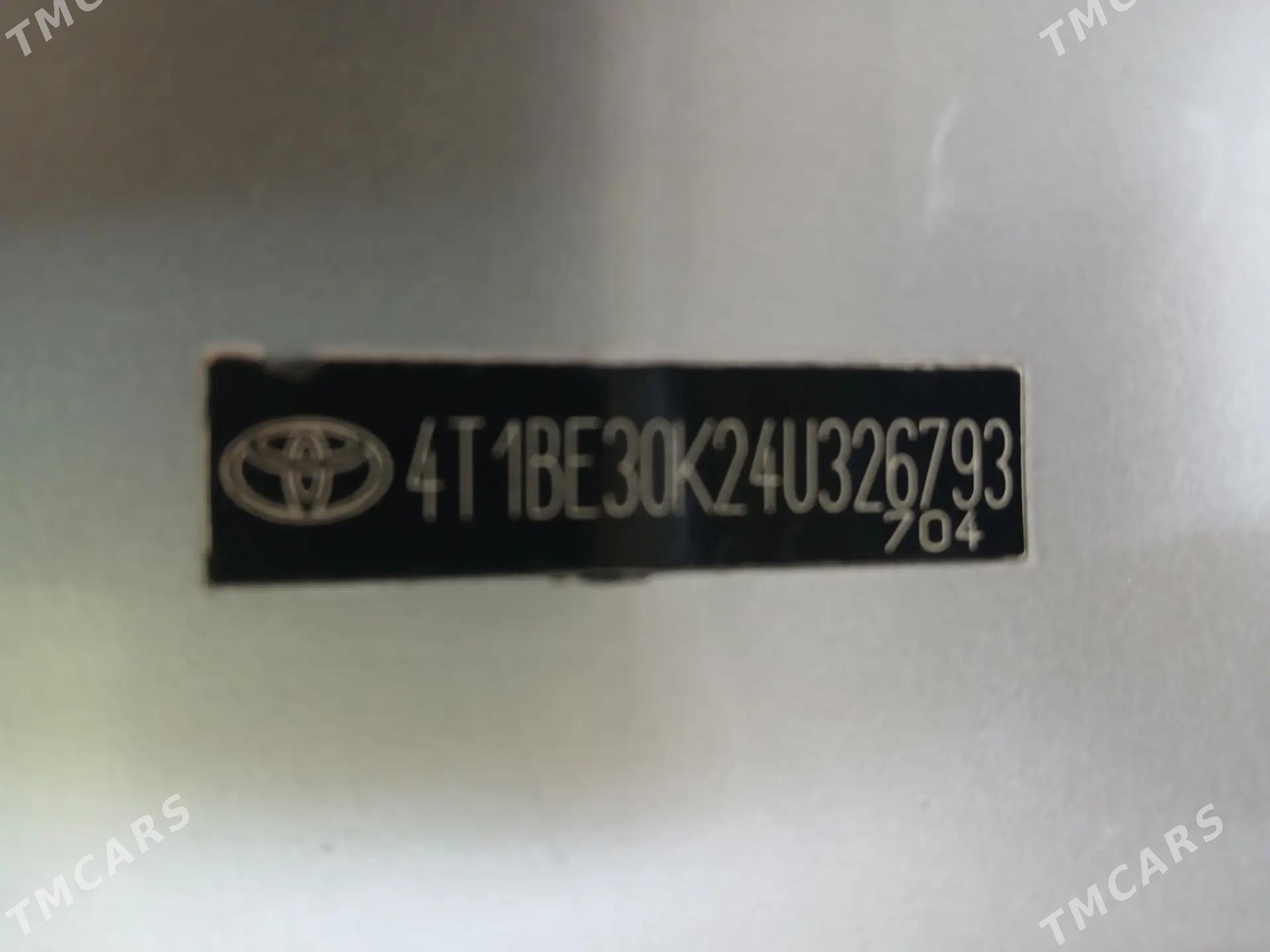 Toyota Camry 2004 - 190 000 TMT - Dänew - img 6