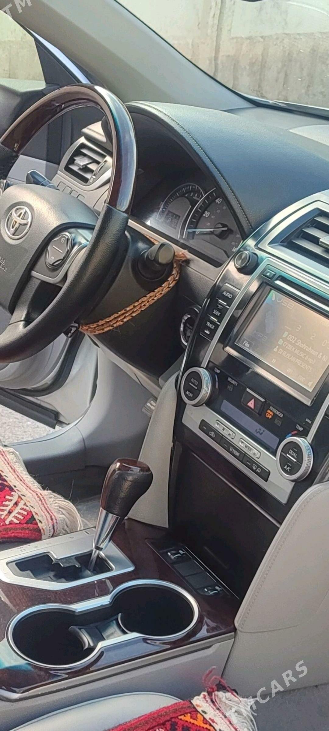Toyota Camry 2012 - 247 000 TMT - Ашхабад - img 1