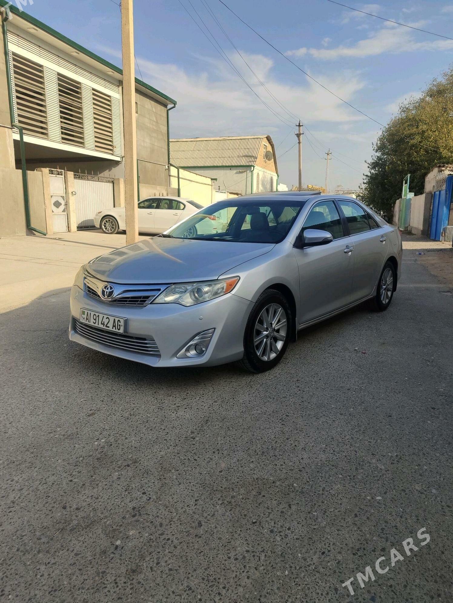 Toyota Camry 2012 - 247 000 TMT - Ашхабад - img 2