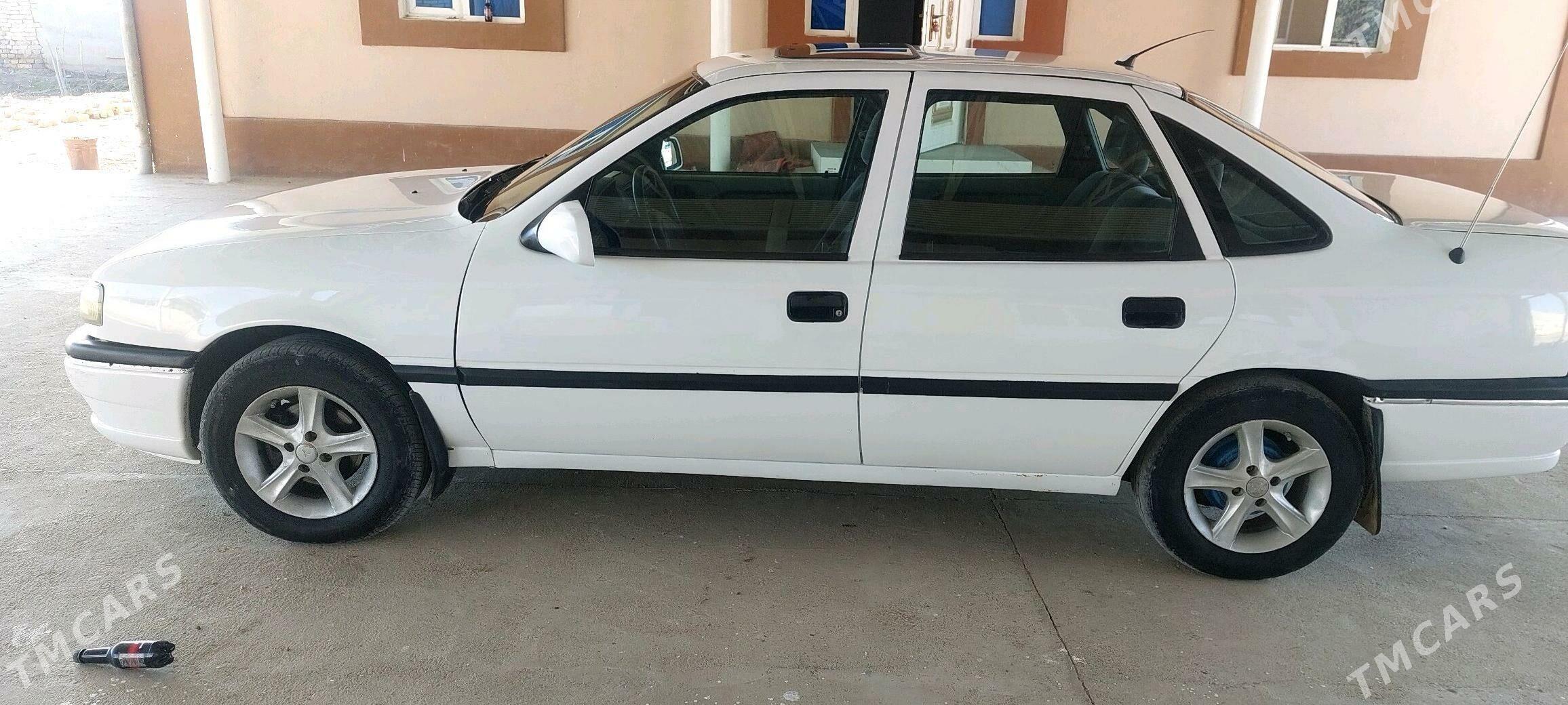 Opel Vectra 1994 - 35 000 TMT - Туркменабат - img 2