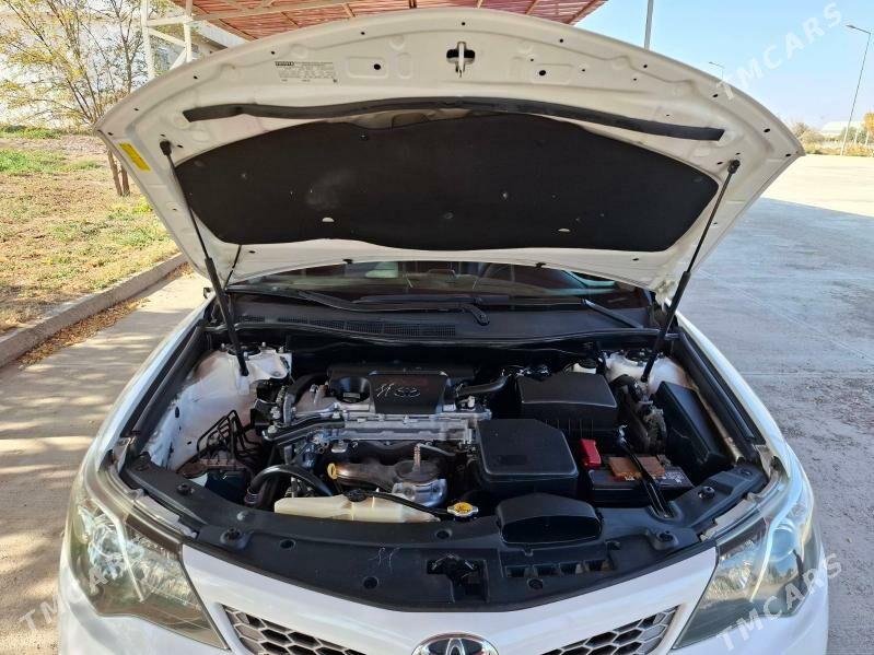 Toyota Camry 2012 - 230 000 TMT - Дашогуз - img 6
