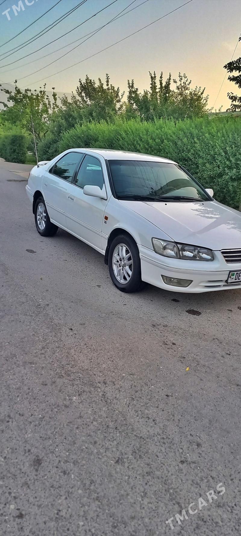 Toyota Camry 2000 - 145 000 TMT - Теджен - img 3
