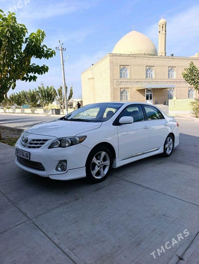 Toyota Corolla 2013 - 172 000 TMT - Aşgabat - img 4