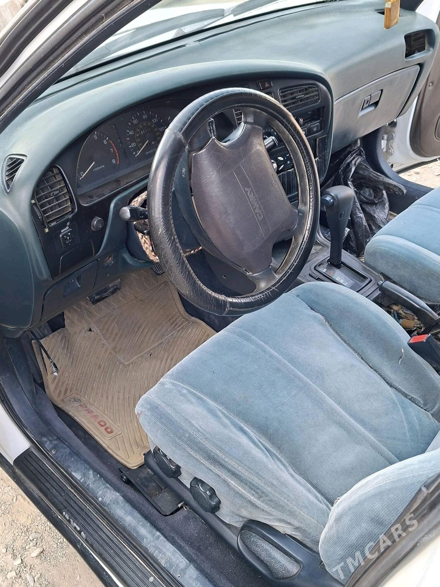 Toyota Camry 1993 - 65 555 TMT - Bäherden - img 3