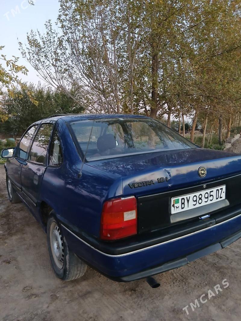 Opel Vectra 1990 - 20 000 TMT - етр. Туркменбаши - img 6