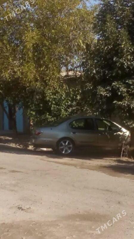 Nissan Maxima 2004 - 120 000 TMT - Дашогуз - img 3