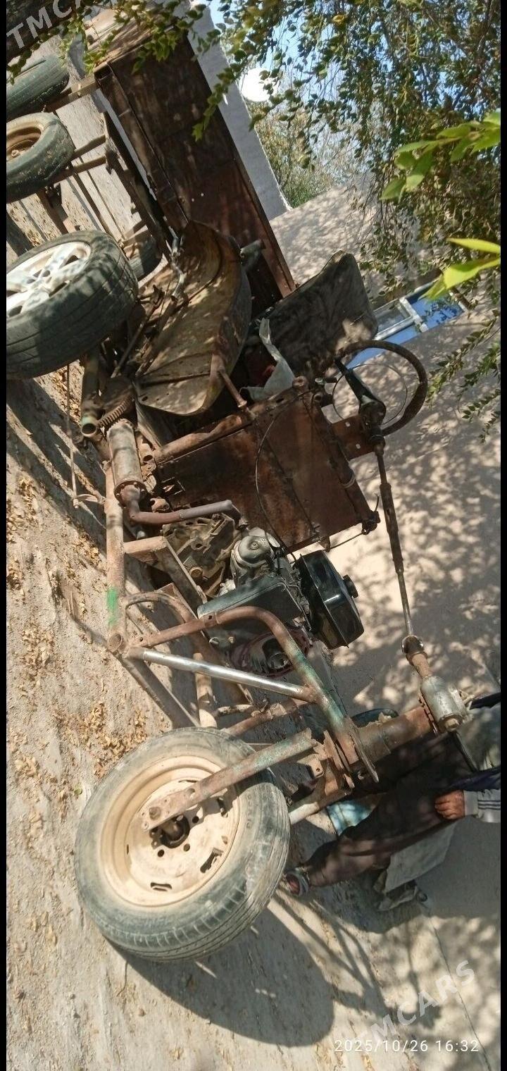 MTZ 80 2025 - 45 000 TMT - Гурбансолтан Едже - img 3