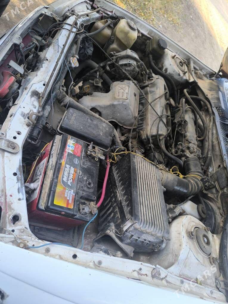 Toyota Corona 1992 - 50 000 TMT - Кёнеургенч - img 2