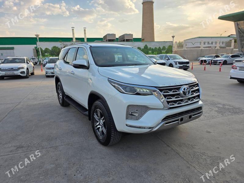 Toyota Fortuner 2024 - 687 000 TMT - Aşgabat - img 2