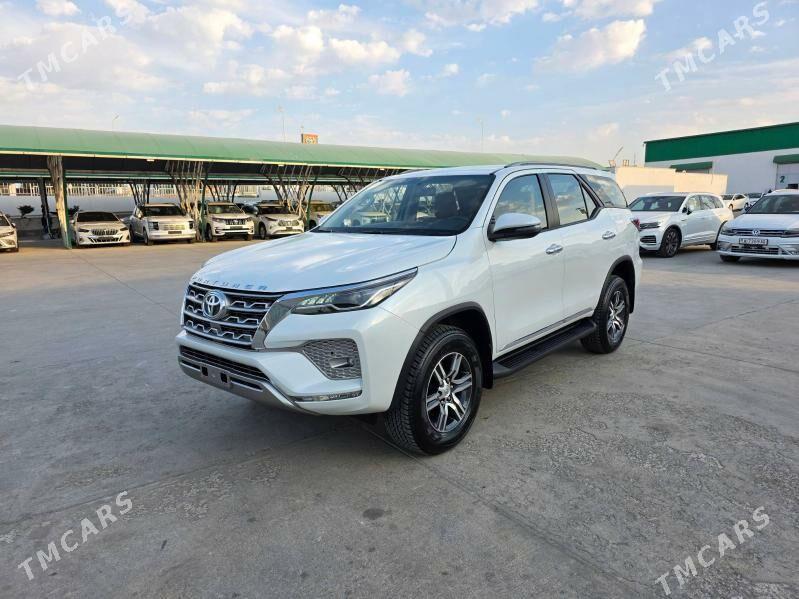 Toyota Fortuner 2024 - 687 000 TMT - Aşgabat - img 1