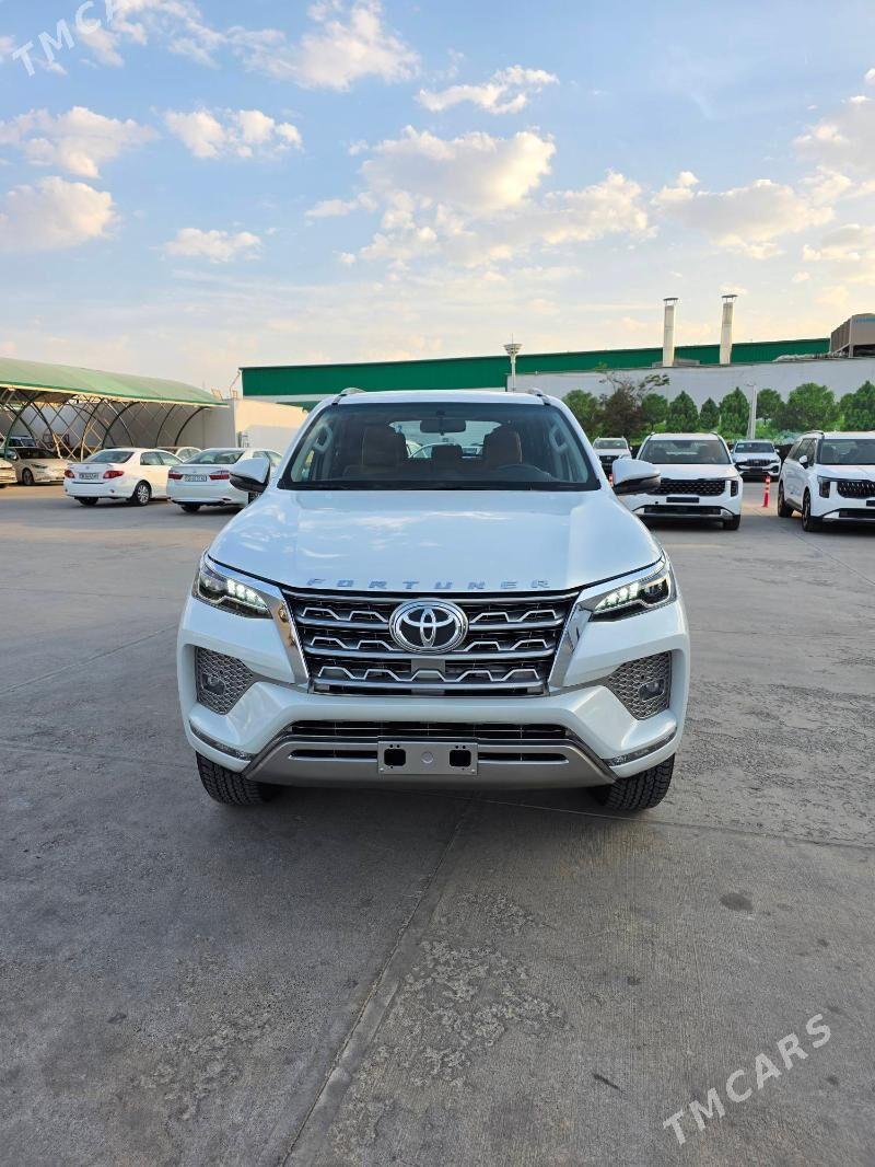 Toyota Fortuner 2024 - 687 000 TMT - Aşgabat - img 5