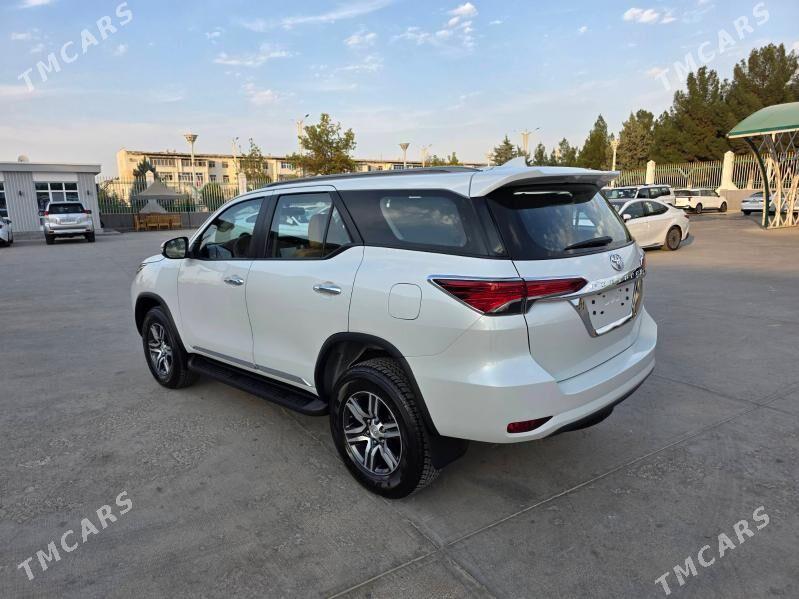 Toyota Fortuner 2024 - 687 000 TMT - Aşgabat - img 4