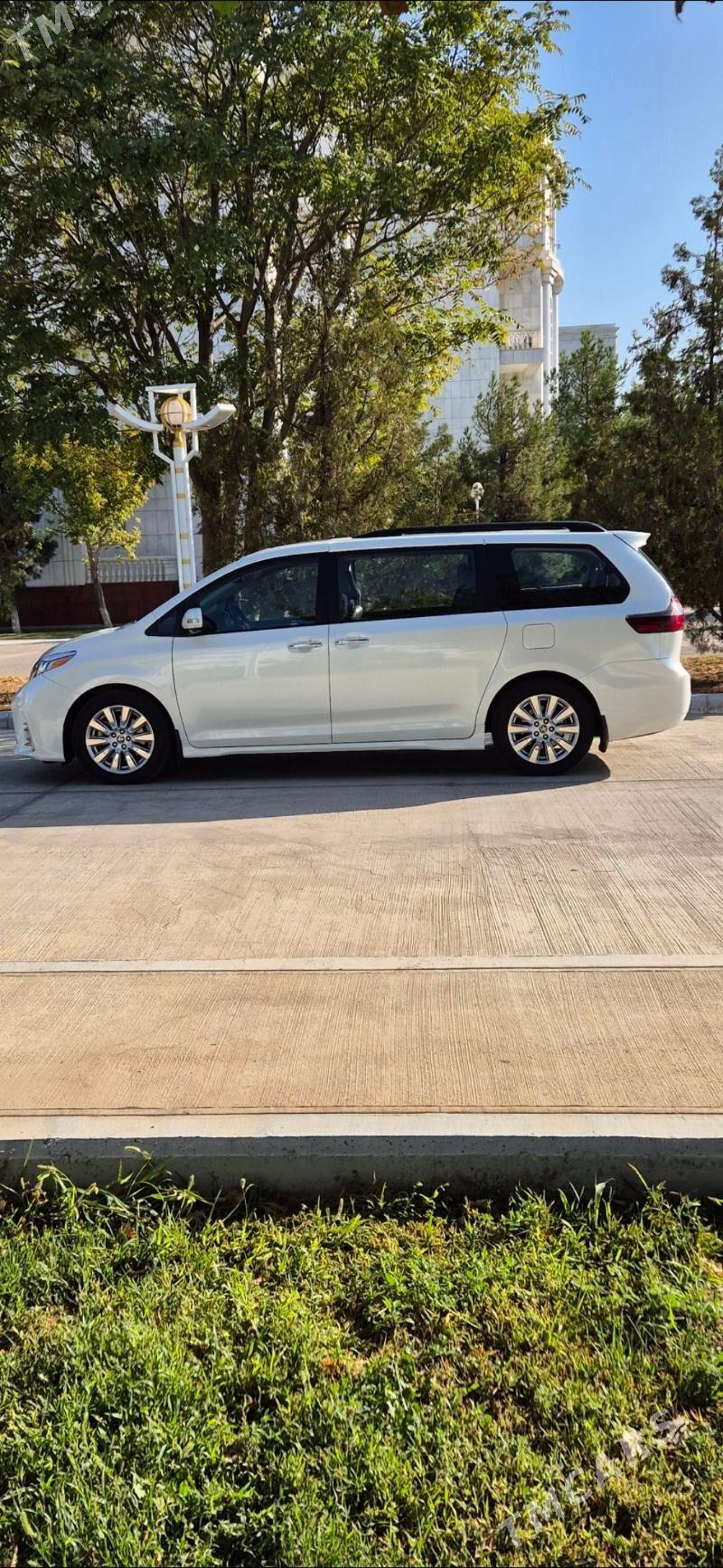 Toyota Sienna 2020 - 650 000 TMT - Ашхабад - img 3