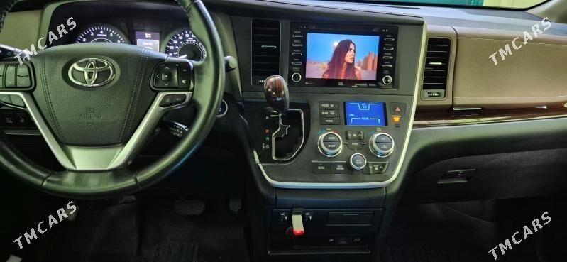 Toyota Sienna 2020 - 650 000 TMT - Ашхабад - img 10