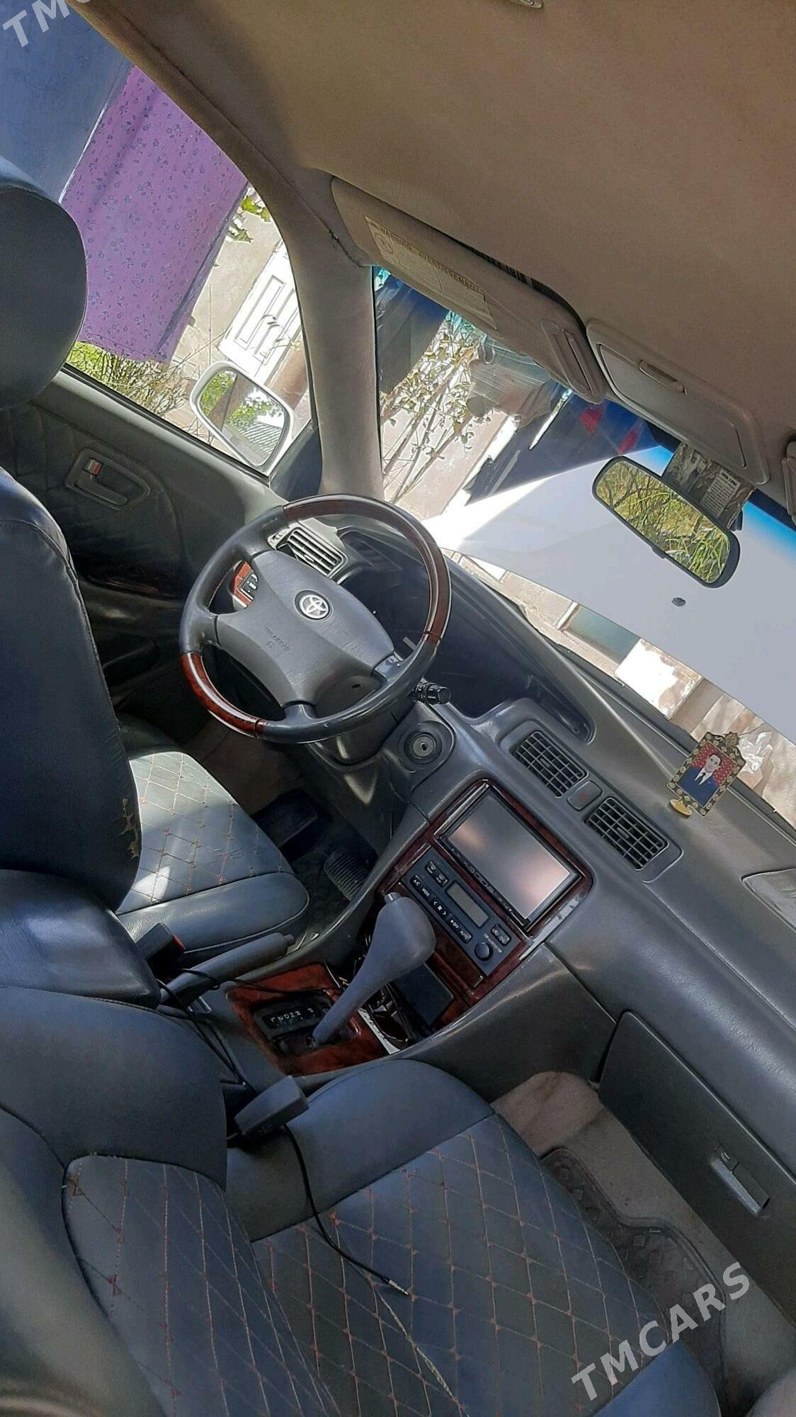 Toyota Camry 1999 - 130 000 TMT - Бекреве - img 2