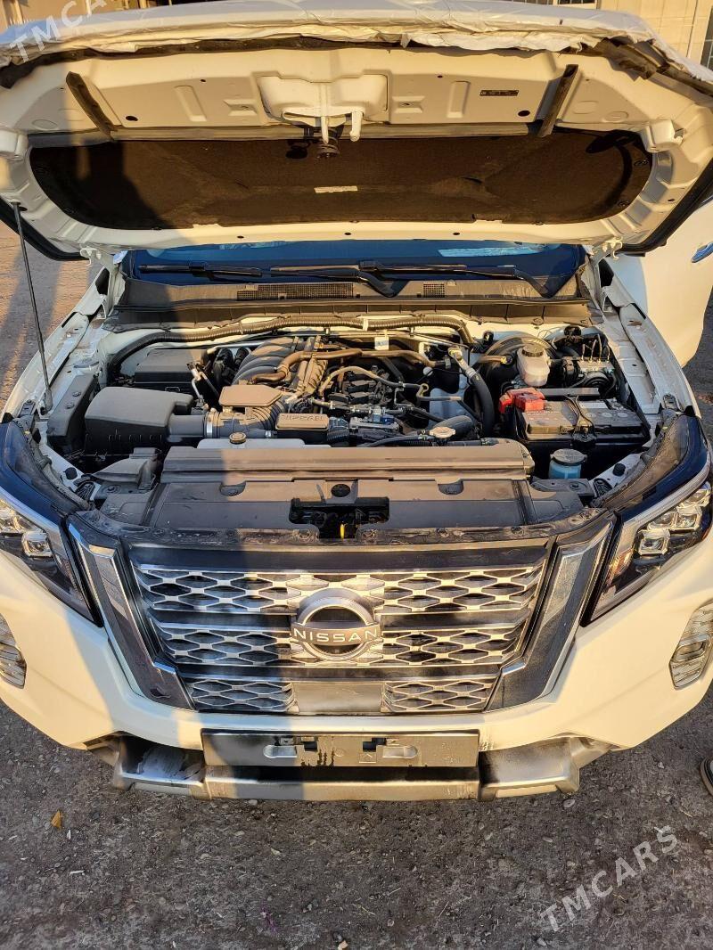 Nissan Navara 2025 - 490 000 TMT - Туркменабат - img 8