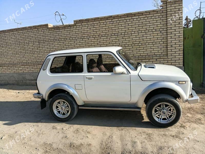 Lada Niva 2014 - 90 000 TMT - Türkmenabat - img 1