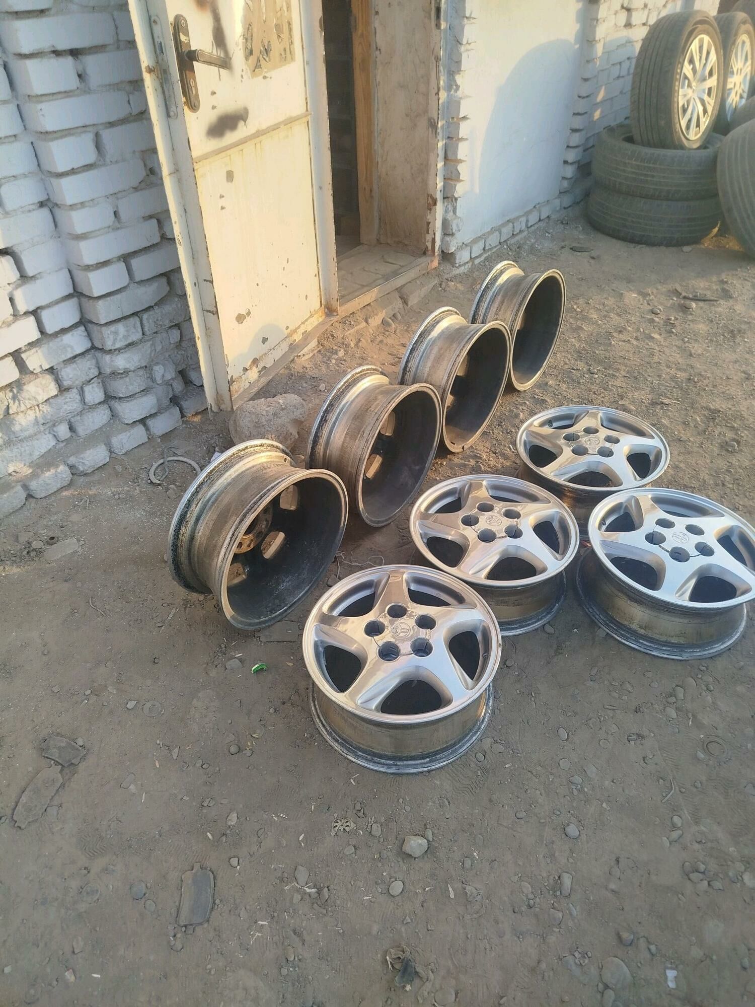 96 awalon disga R15 3 000 TMT - Мары - img 3