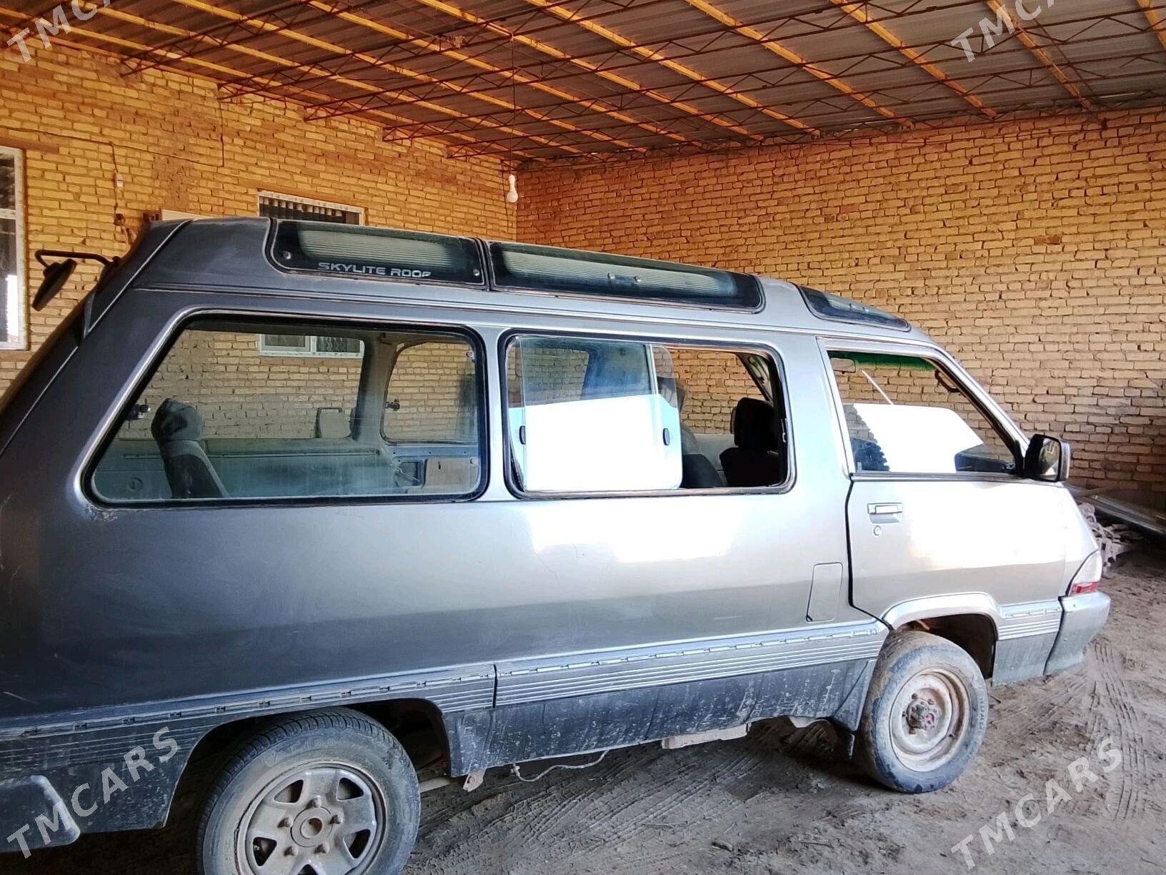 Toyota Town Ace 1989 - 25 000 TMT - Саят - img 2