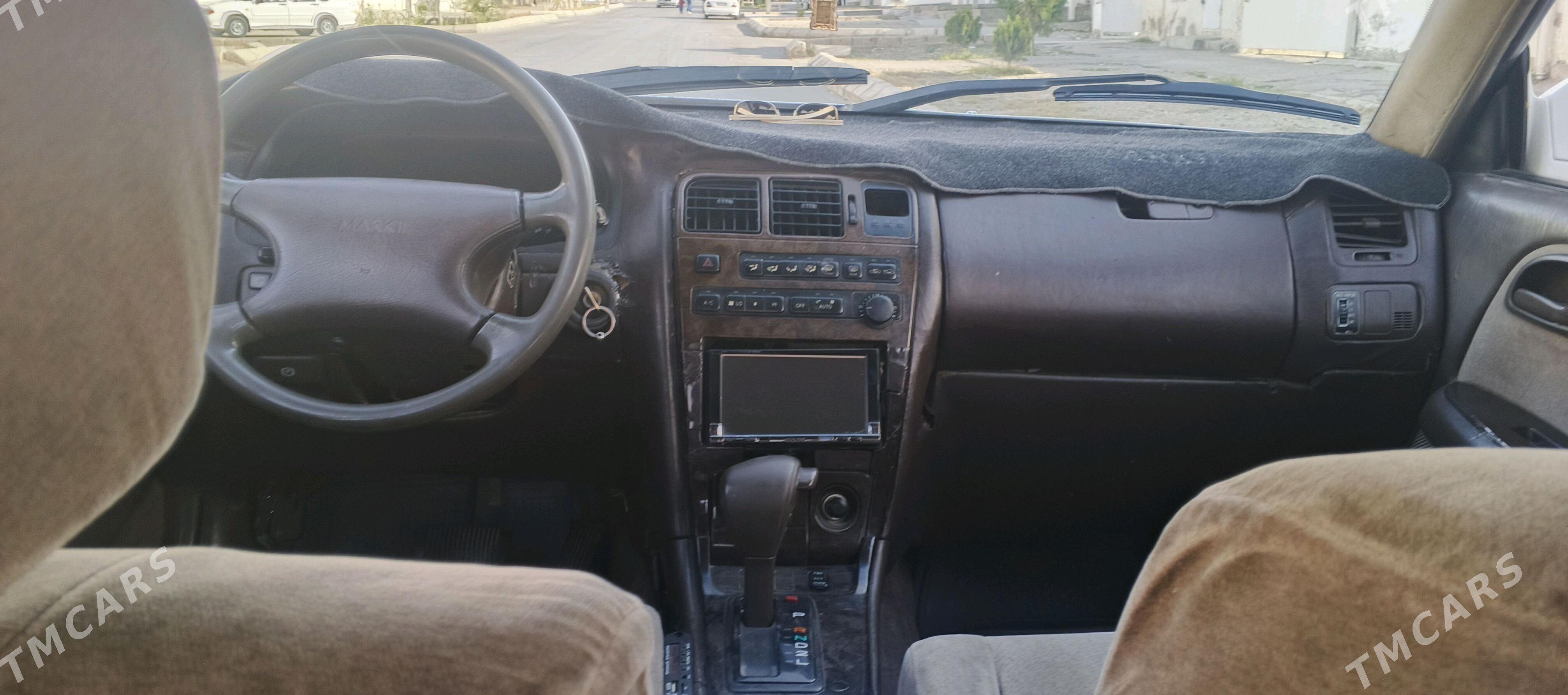 Toyota Mark II 1993 - 60 000 TMT - Балканабат - img 5