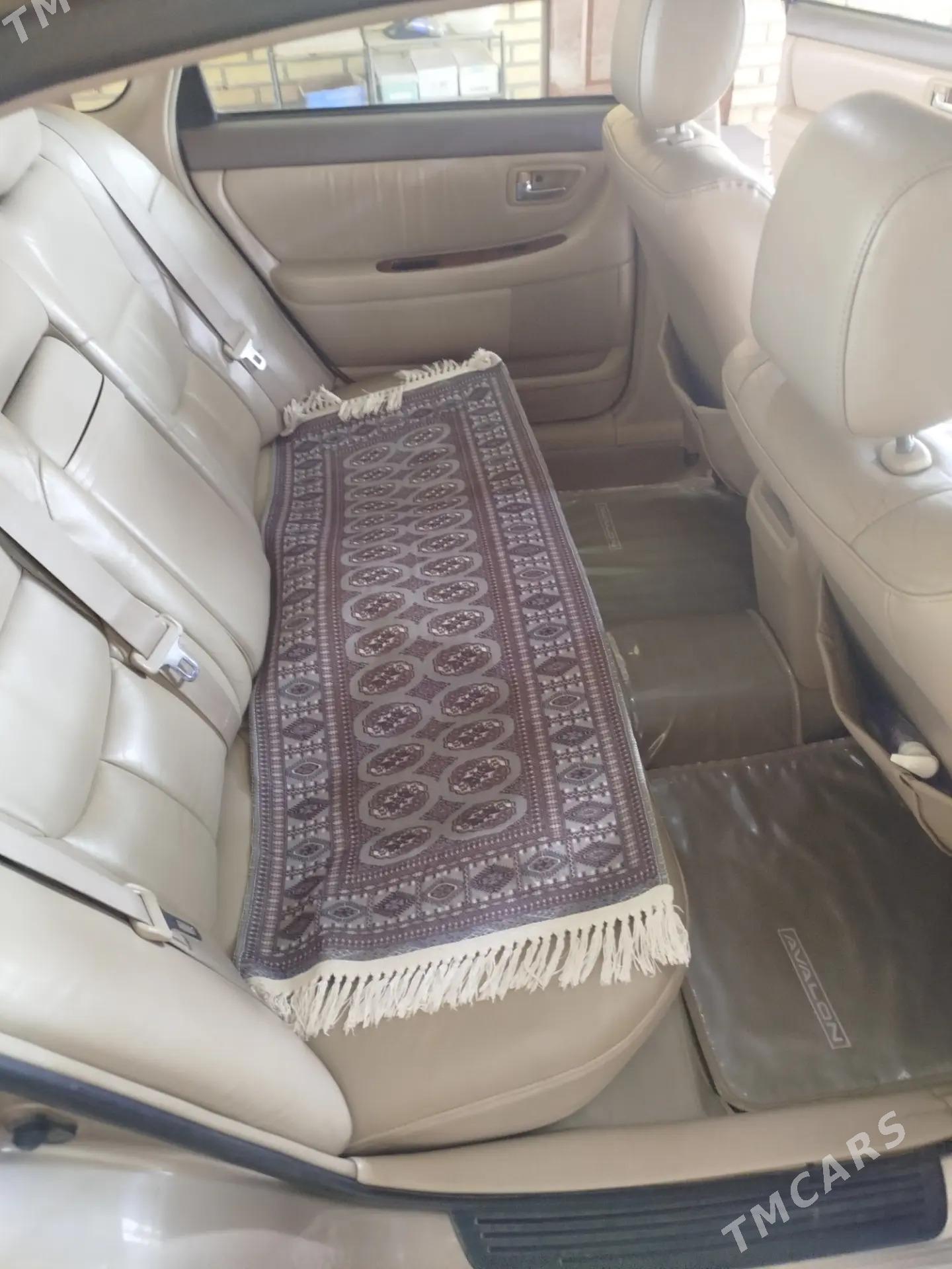 Toyota Avalon 2002 - 190 000 TMT - Мары - img 1
