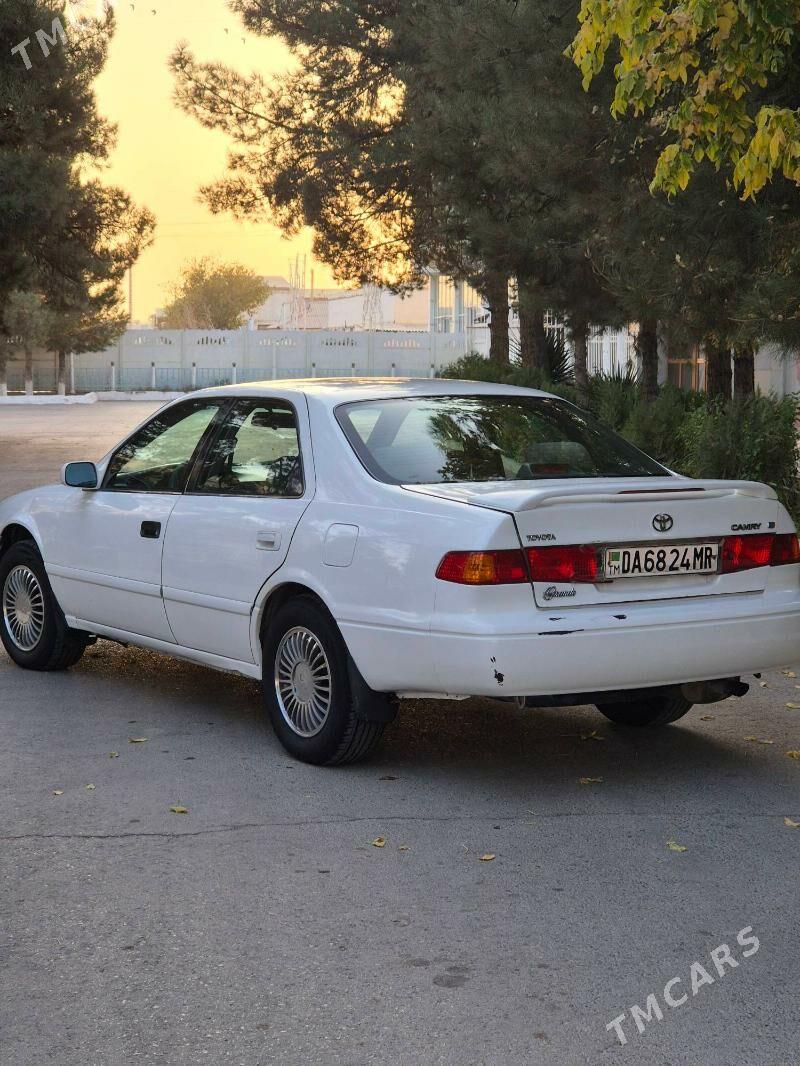 Toyota Camry 2001 - 115 000 TMT - Мары - img 6