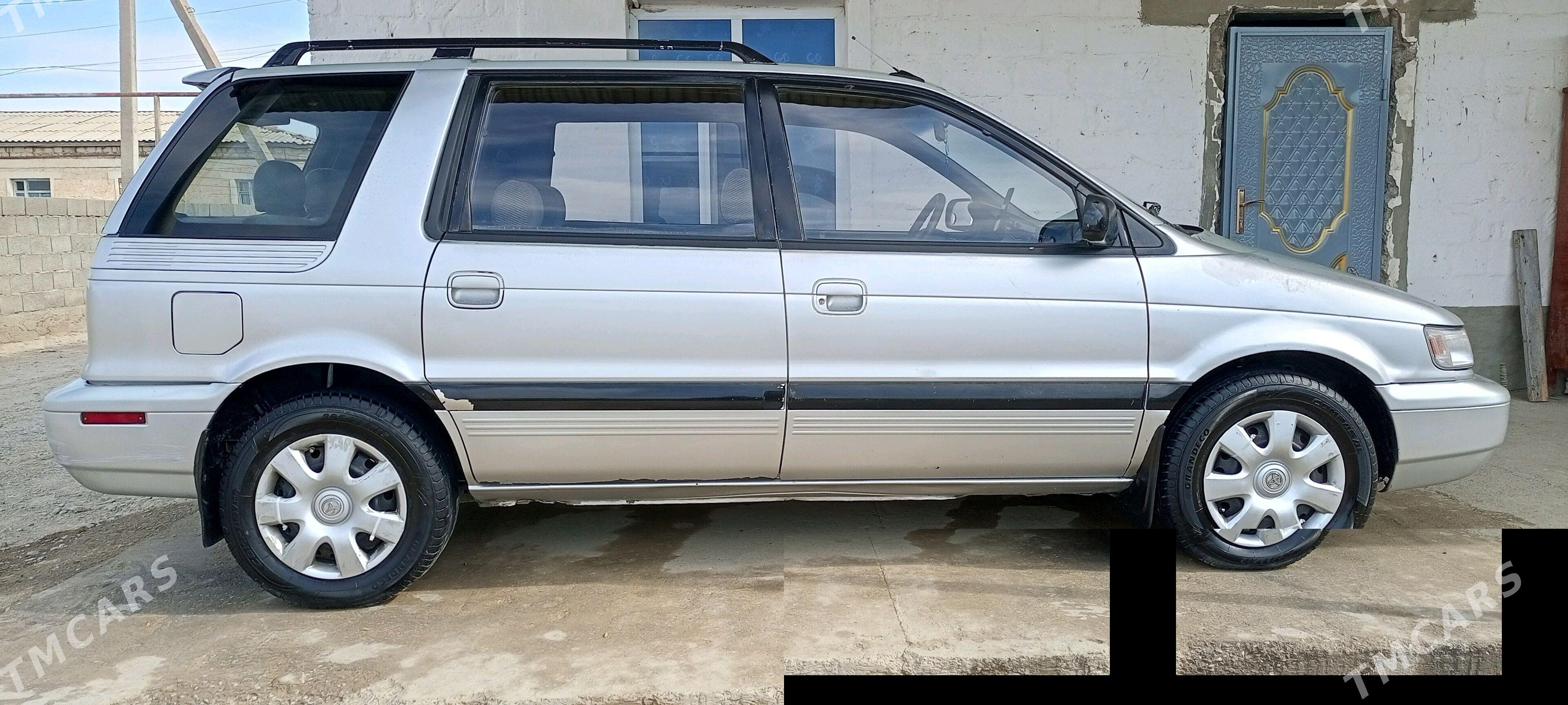 Mitsubishi Chariot 1992 - 35 000 TMT - Гызыларбат - img 7