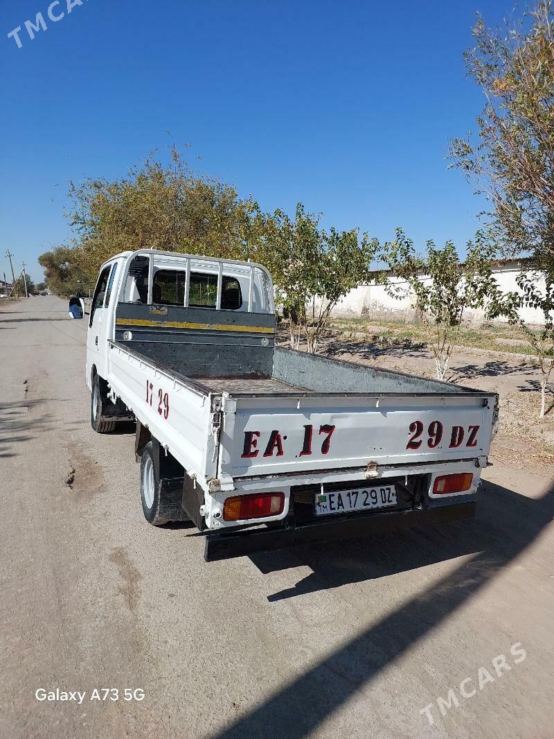 Kia Bongo 2003 - 110 000 TMT - Köneürgenç - img 4