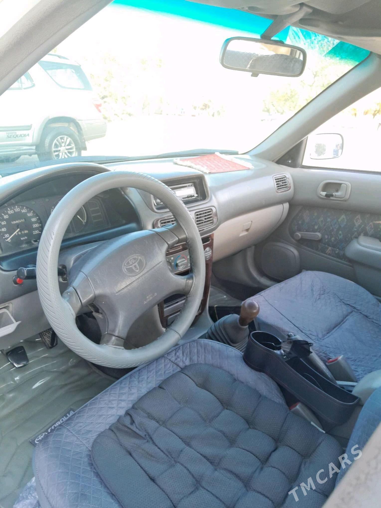 Toyota Corolla 1999 - 60 000 TMT - Туркменбаши - img 2