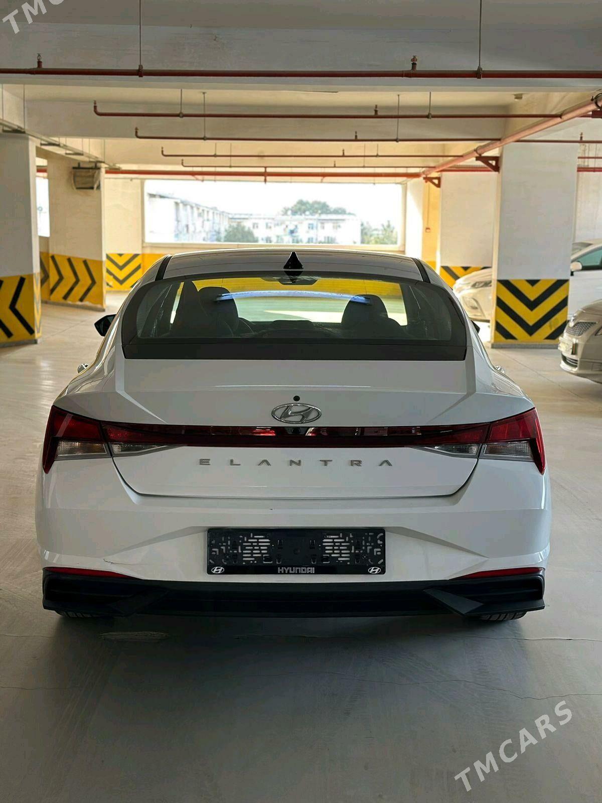 Hyundai Elantra 2022 - 240 000 TMT - Aşgabat - img 5