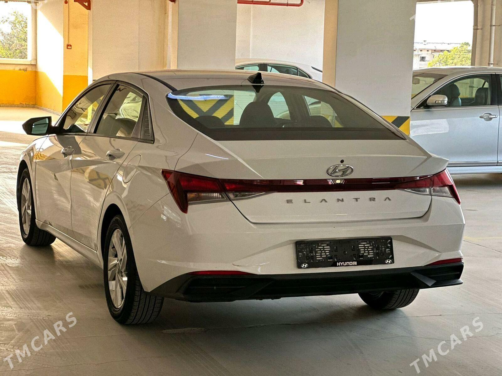 Hyundai Elantra 2022 - 240 000 TMT - Aşgabat - img 3