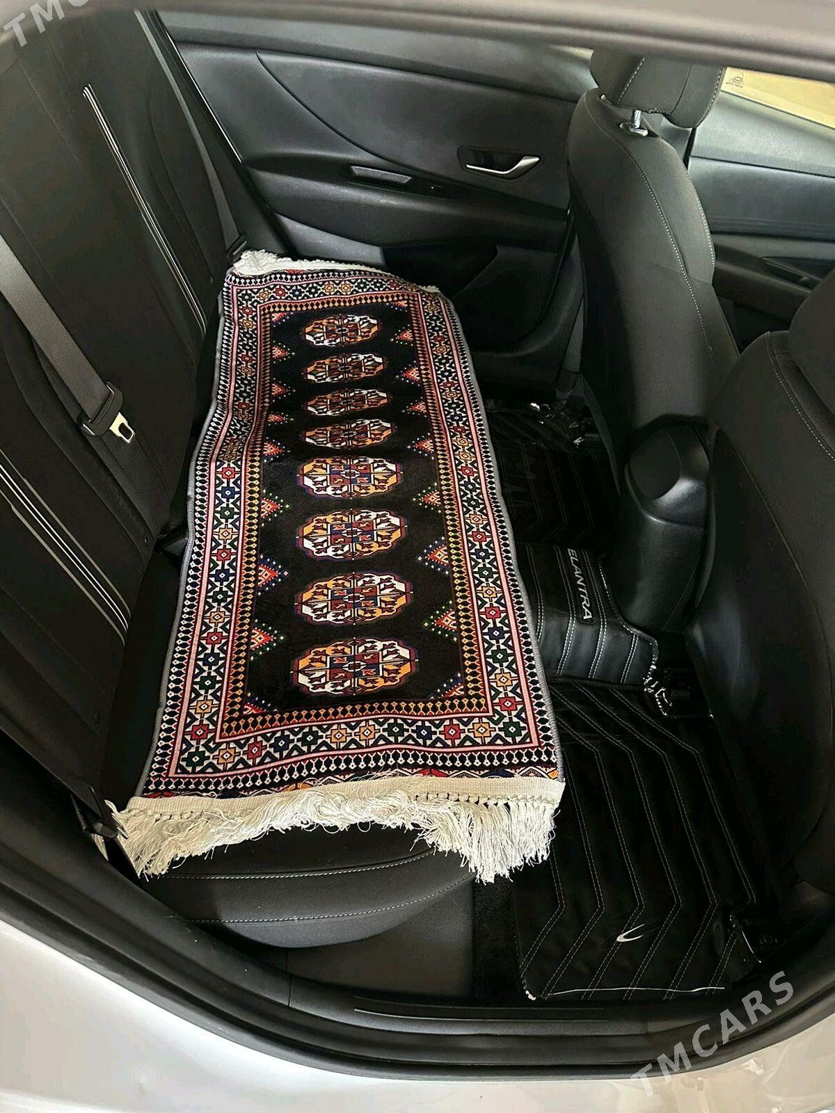 Hyundai Elantra 2022 - 240 000 TMT - Aşgabat - img 6