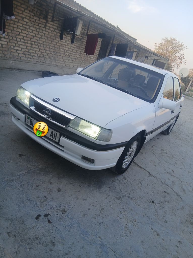 Opel Vectra 1992 - 35 000 TMT - Бахарден - img 4