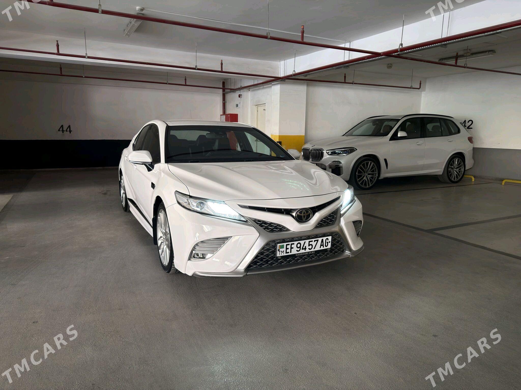 Toyota Camry 2018 - 350 000 TMT - Мир 6 - img 2